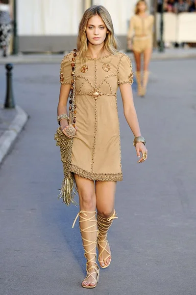 Look 59